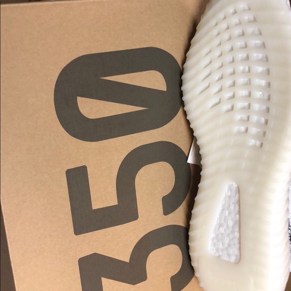Yeezy 350 V2 Zebra - Picture 5 of 7